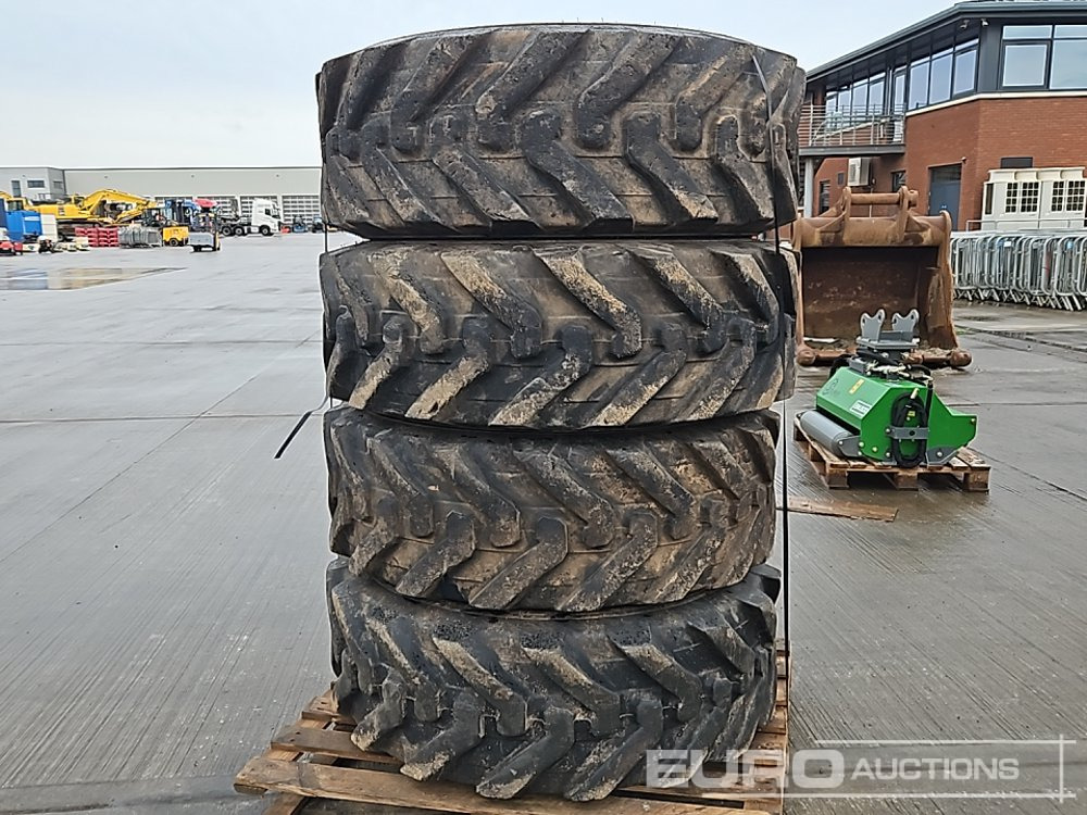 Alliance 400/80-24 Tyre (4 of) - Reifen: das Bild 2 Alliance 400/80-24 Tyre (4 of) - Reifen: das Bild 2
