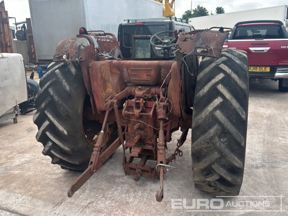 Case 2WD Tractor - Traktor: das Bild 4 Case 2WD Tractor - Traktor: das Bild 4