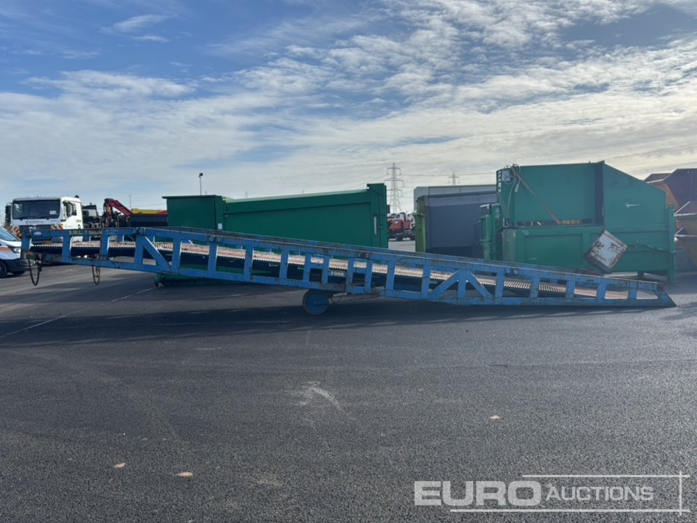 Chase 7' Loading Ramp - Verladerampe: das Bild 2 Chase 7' Loading Ramp - Verladerampe: das Bild 2