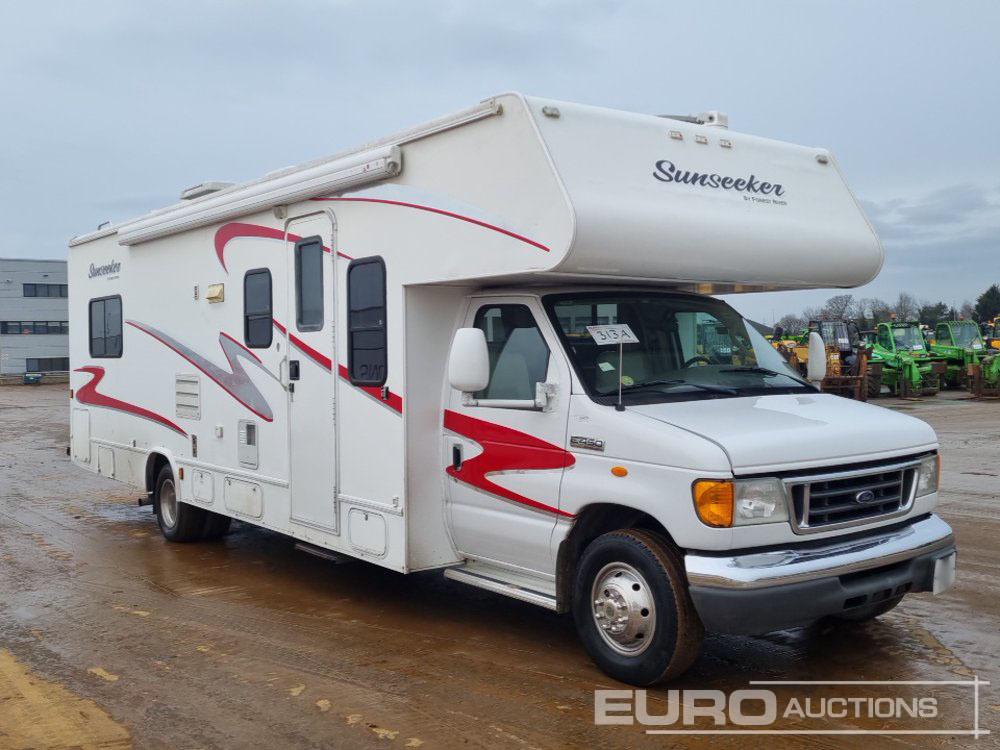 Ford E450 - SUV/ Geländewagen: das Bild 4 Ford E450 - SUV/ Geländewagen: das Bild 4