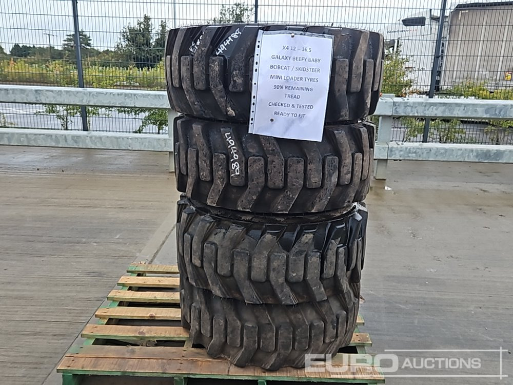 Galaxy 12-16.5 Tyre (4 of) - Reifen: das Bild 1 Galaxy 12-16.5 Tyre (4 of) - Reifen: das Bild 1