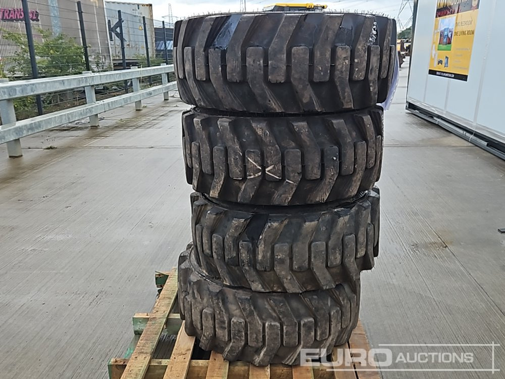 Galaxy 12-16.5 Tyre (4 of) - Reifen: das Bild 4 Galaxy 12-16.5 Tyre (4 of) - Reifen: das Bild 4