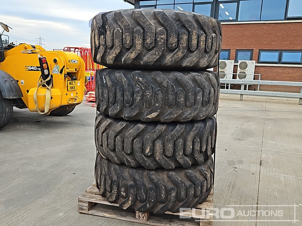 Goodyear 15.5-25 Tyre (4 of) - Reifen: das Bild 2 Goodyear 15.5-25 Tyre (4 of) - Reifen: das Bild 2