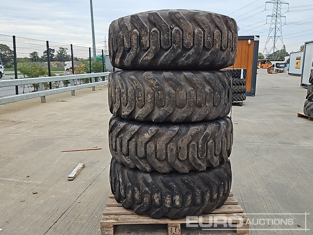 Goodyear 15.5-25 Tyre (4 of) - Reifen: das Bild 4 Goodyear 15.5-25 Tyre (4 of) - Reifen: das Bild 4