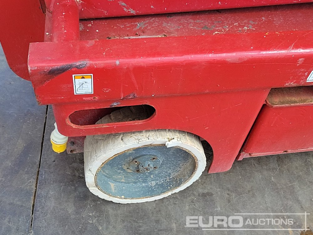 Arbeitsbühne Haulotte Compact 12: das Bild 10