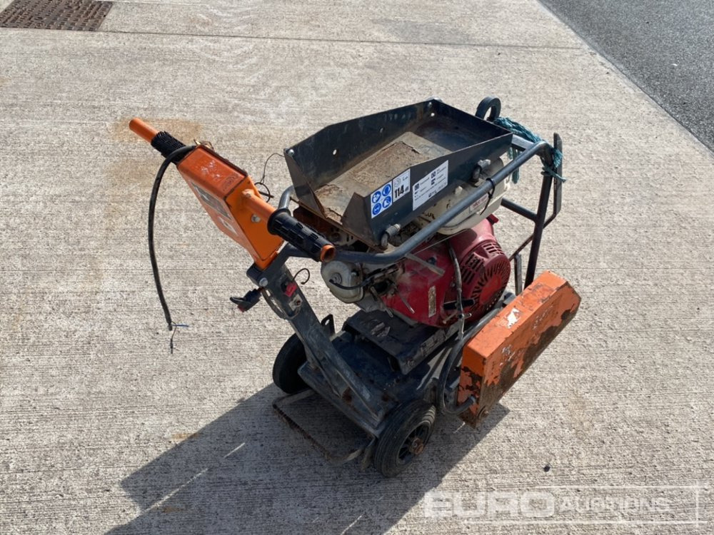 Husqvarna Petrol Road Saw, Honda Engine (Spares) - Asphalttechnik: das Bild 3 Husqvarna Petrol Road Saw, Honda Engine (Spares) - Asphalttechnik: das Bild 3
