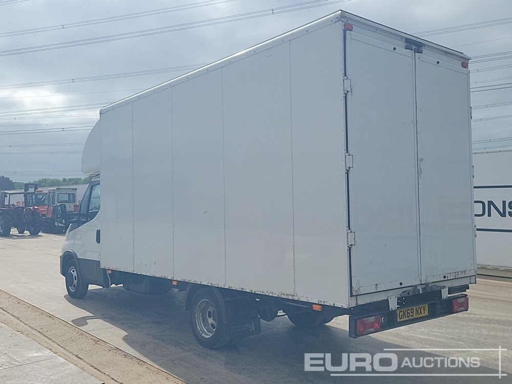 Iveco 35-160 - Koffer Transporter: das Bild 3 Iveco 35-160 - Koffer Transporter: das Bild 3