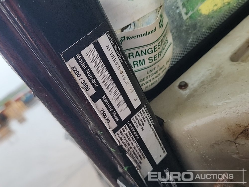 Teleskoplader John Deere 3215: das Bild 45 Teleskoplader John Deere 3215: das Bild 45