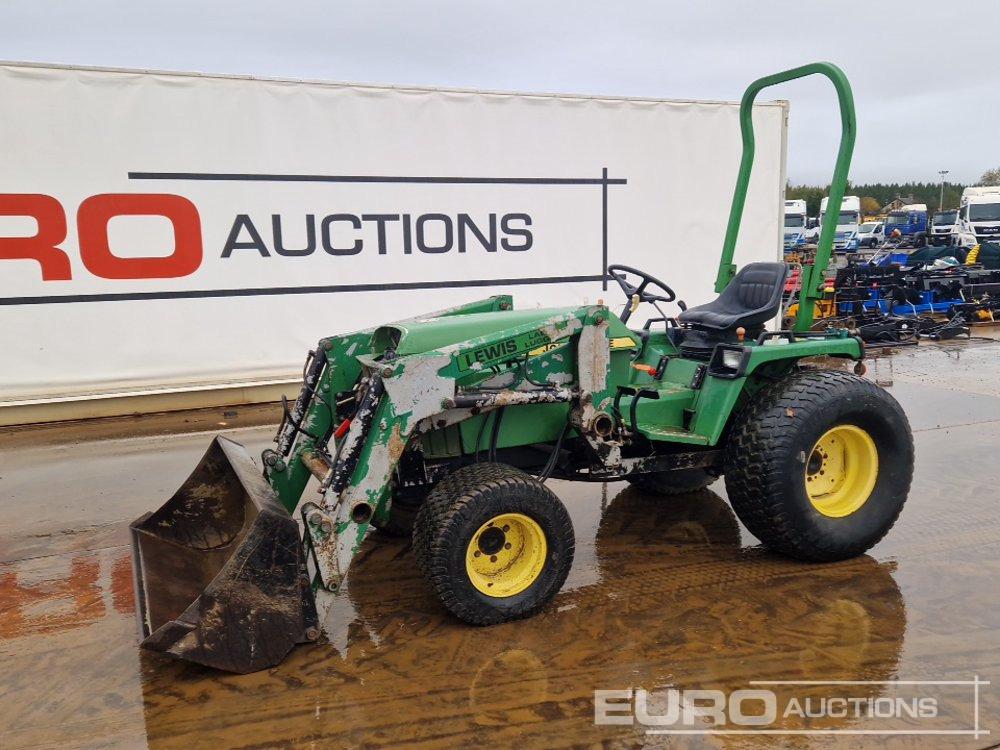 John Deere 955 - Kleintraktor: das Bild 1 John Deere 955 - Kleintraktor: das Bild 1