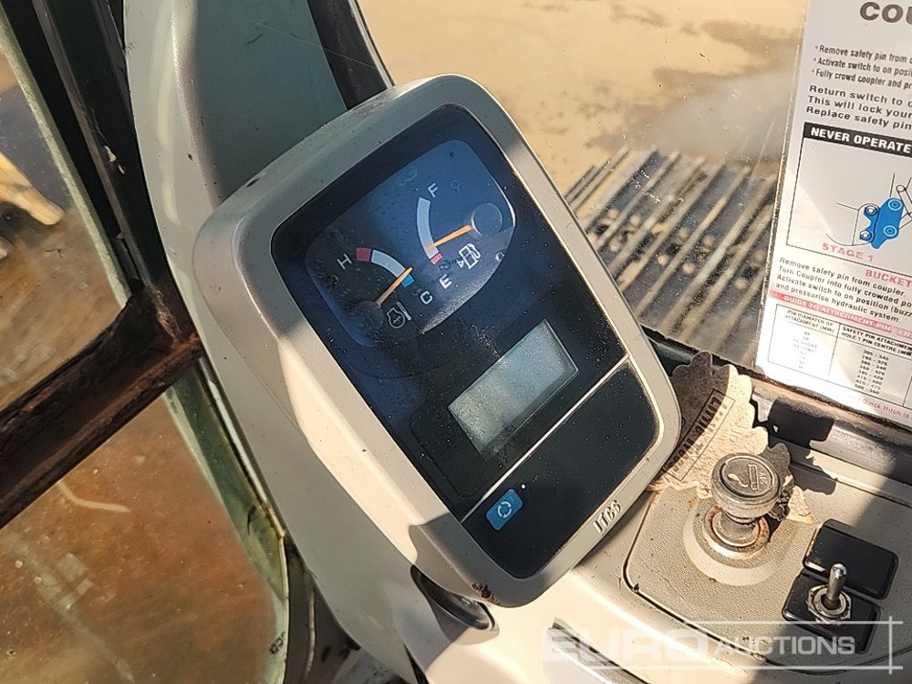 Kettenbagger Kobelco SK135SRLC: das Bild 32 Kettenbagger Kobelco SK135SRLC: das Bild 32