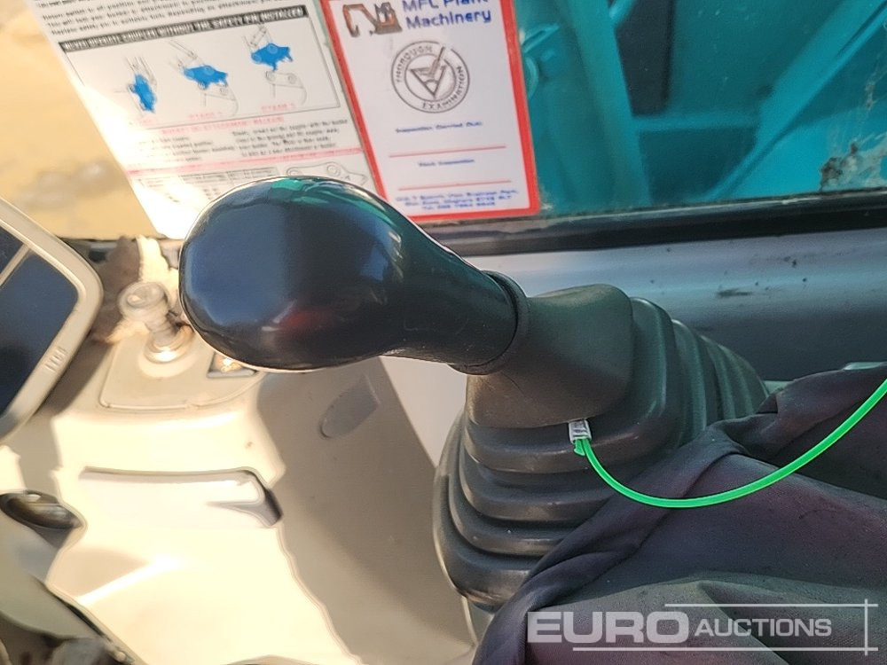 Kettenbagger Kobelco SK135SRLC: das Bild 34 Kettenbagger Kobelco SK135SRLC: das Bild 34