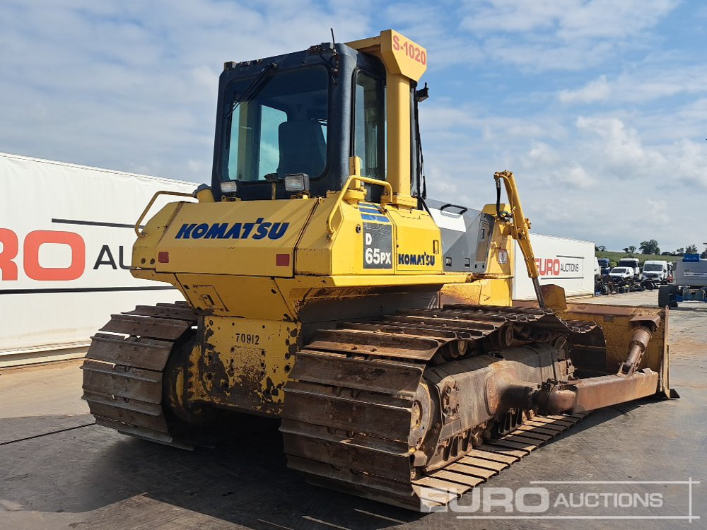 Komatsu D65PX-15E0 - Bulldozer: das Bild 5 Komatsu D65PX-15E0 - Bulldozer: das Bild 5