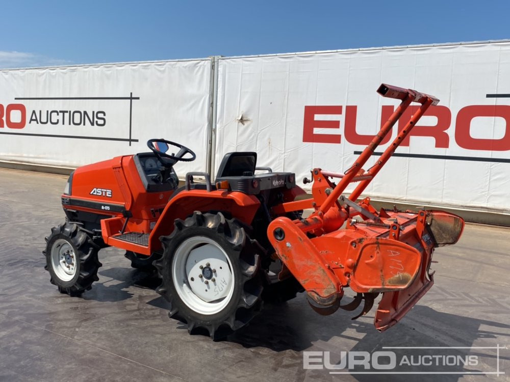 Kubota A-175 - Kleintraktor: das Bild 3 Kubota A-175 - Kleintraktor: das Bild 3