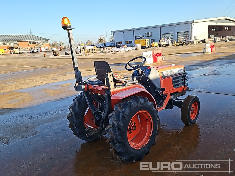 Kubota G2100 - Kleintraktor: das Bild 5 Kubota G2100 - Kleintraktor: das Bild 5