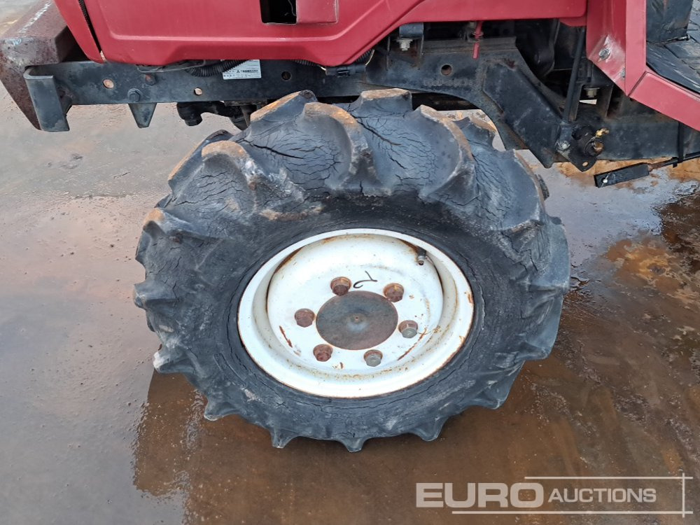 Mitsubishi MT185 - Kleintraktor: das Bild 5 Mitsubishi MT185 - Kleintraktor: das Bild 5