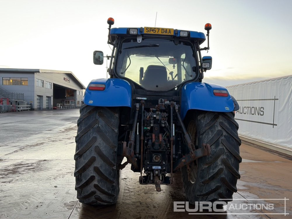 New Holland T7030 - Traktor: das Bild 4 New Holland T7030 - Traktor: das Bild 4