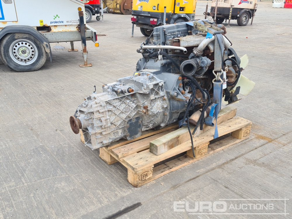 Paccar 4 Cylinder Engine, Gearbox - Motor: das Bild 4 Paccar 4 Cylinder Engine, Gearbox - Motor: das Bild 4