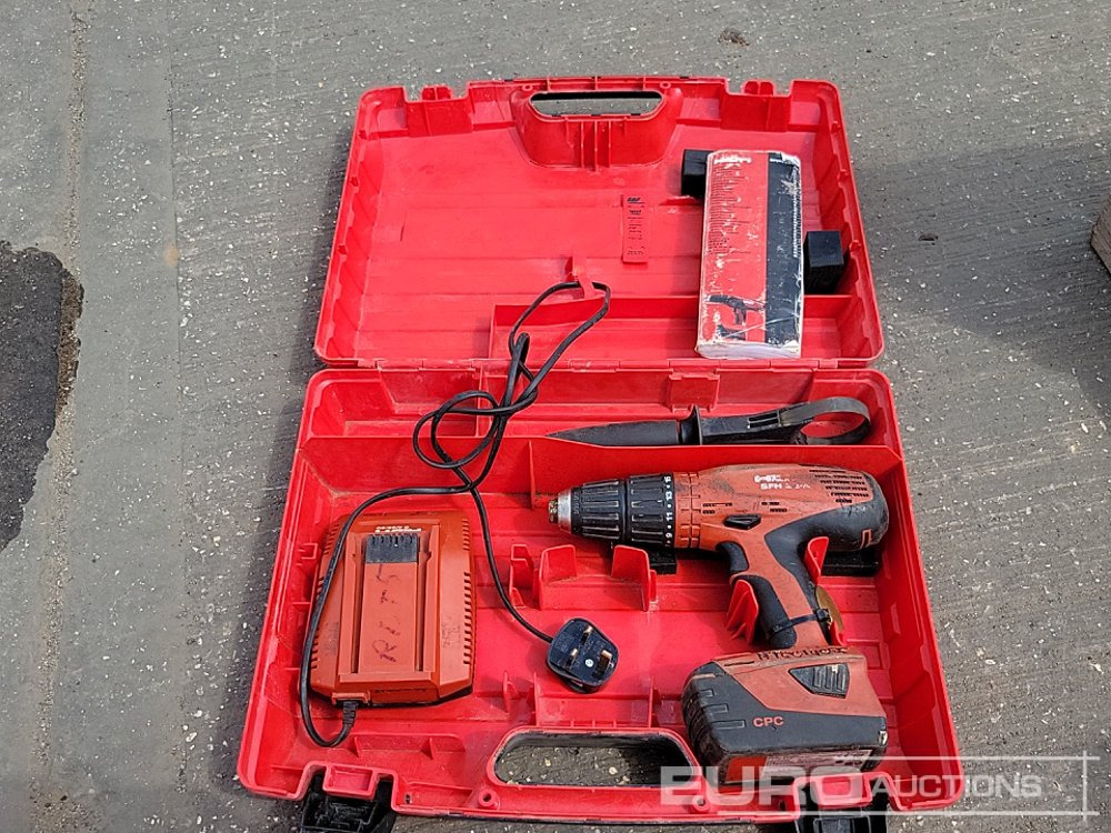 Baugeräte Paslode PPM35Ci Battery Nail Gun, Bosch 230Volt Heat Gun, Hilti Battery Drill (3 of), 110Volt Transformer: das Bild 29