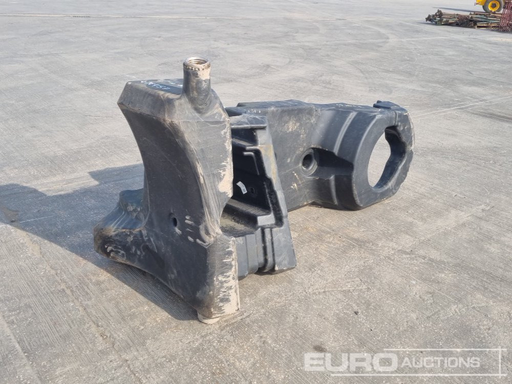 Plastic Fuel Tank to suit John Deere Tractor - Baugeräte: das Bild 1 Plastic Fuel Tank to suit John Deere Tractor - Baugeräte: das Bild 1