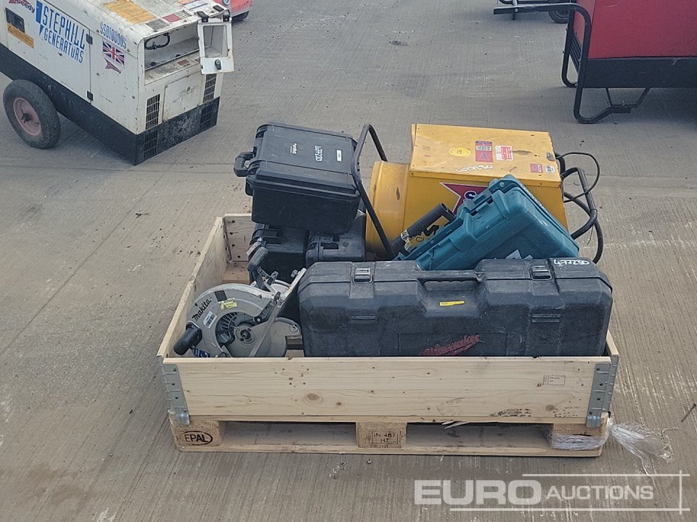Probst FXAH120 Cordless Vacuum Lift (3 of), Makita 110 Volt Circular Saw, Makita Cordless Resipricating Saw, 415 Volt Masters Space Heater, 110 Volt Milwaukee Hammer Drill - Baugeräte: das Bild 2 Probst FXAH120 Cordless Vacuum Lift (3 of), Makita 110 Volt Circular Saw, Makita Cordless Resipricating Saw, 415 Volt Masters Space Heater, 110 Volt Milwaukee Hammer Drill - Baugeräte: das Bild 2