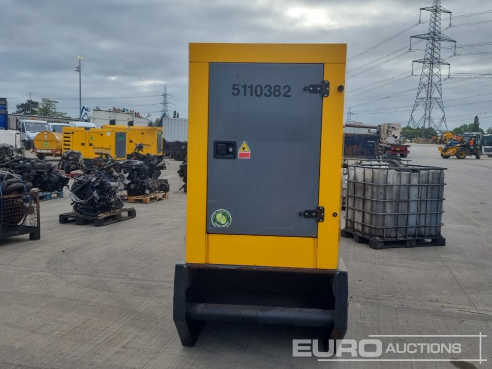 SDMO R220 - Stromgenerator: das Bild 4 SDMO R220 - Stromgenerator: das Bild 4
