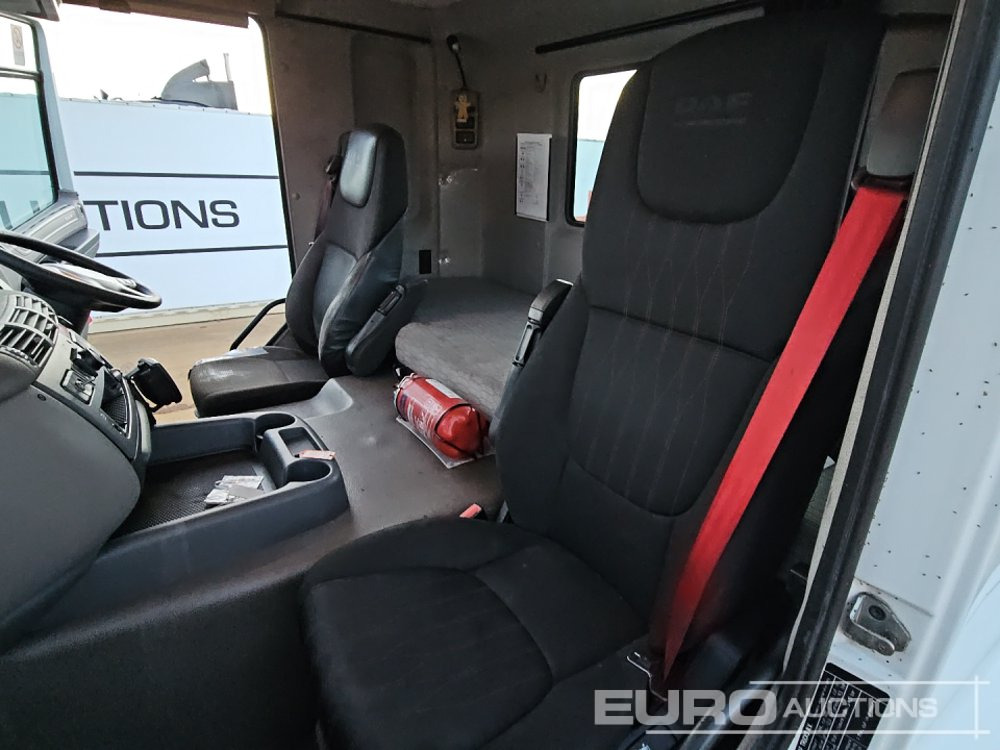 Sattelzugmaschine 2017 DAF CF450: das Bild 44