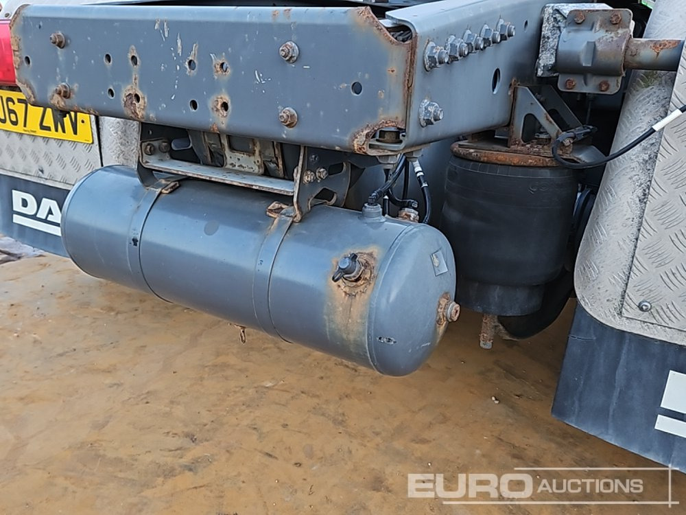 Sattelzugmaschine 2017 DAF CF450: das Bild 37