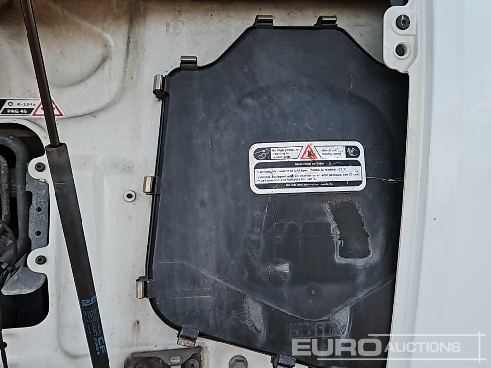 Sattelzugmaschine 2017 DAF CF450: das Bild 21