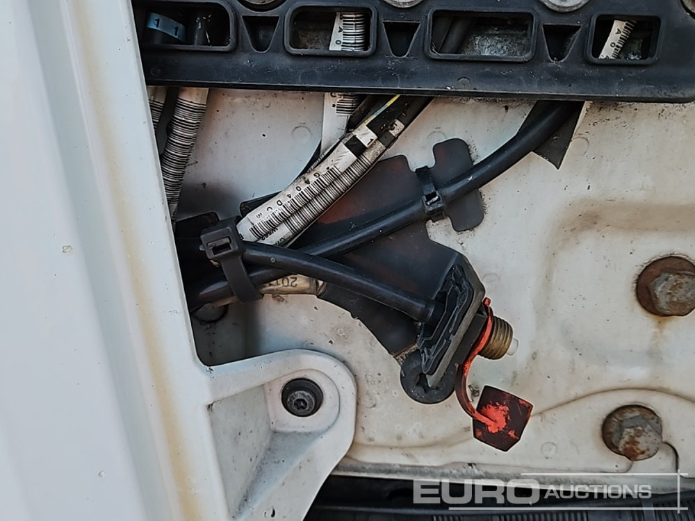 Sattelzugmaschine 2017 DAF CF450: das Bild 17