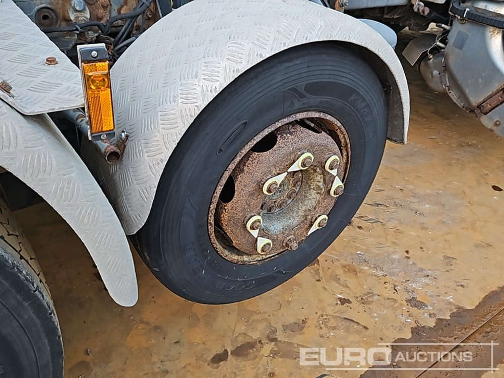 Sattelzugmaschine 2017 DAF CF450: das Bild 13