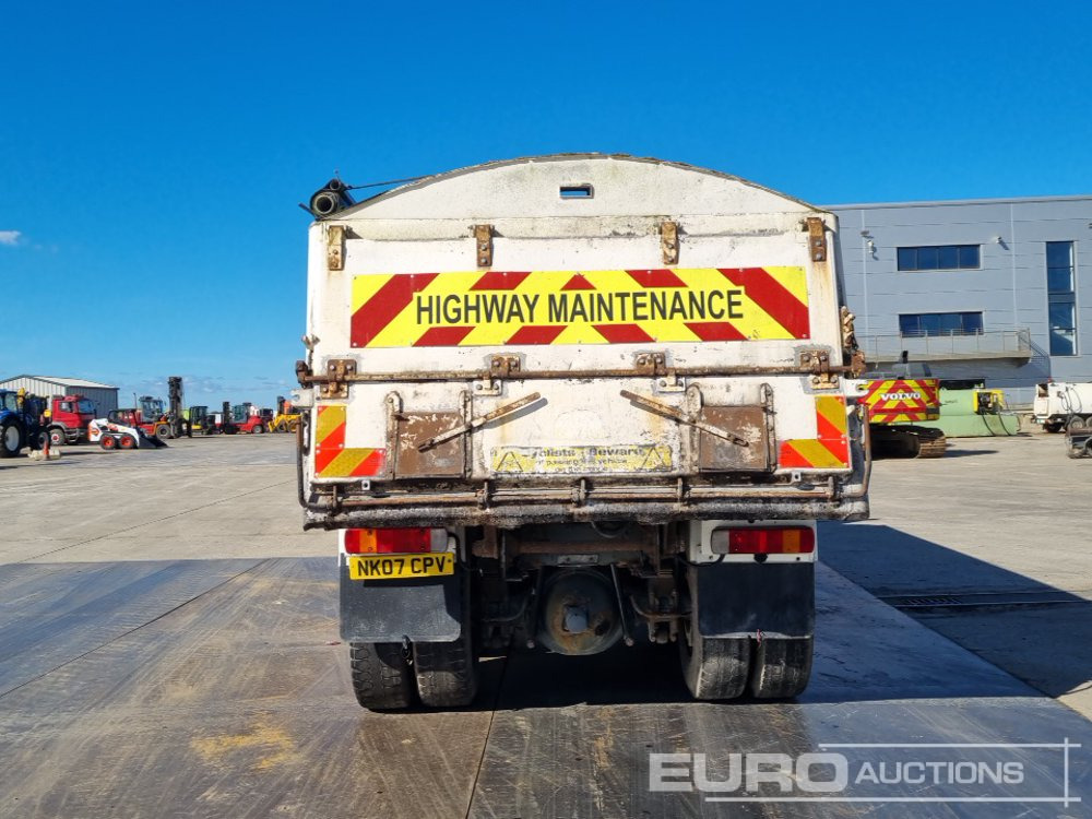 Scania P380 - Kipper: das Bild 4 Scania P380 - Kipper: das Bild 4