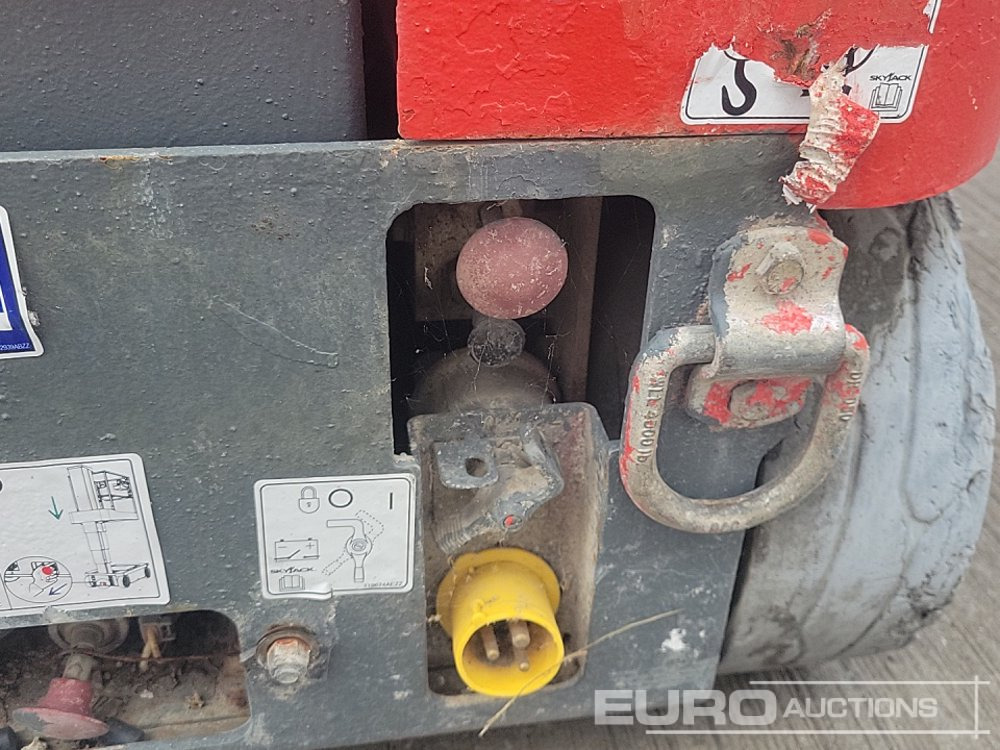 Arbeitsbühne SkyJack SJ16: das Bild 18