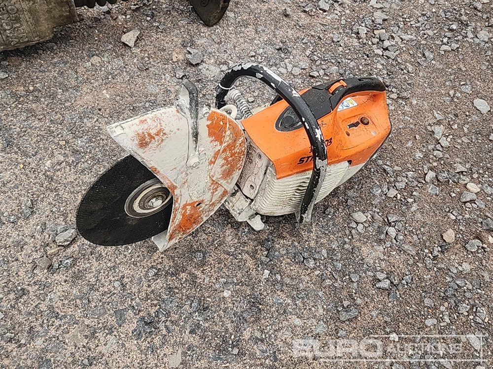 Stihl TS420 - Asphalttechnik: das Bild 1 Stihl TS420 - Asphalttechnik: das Bild 1