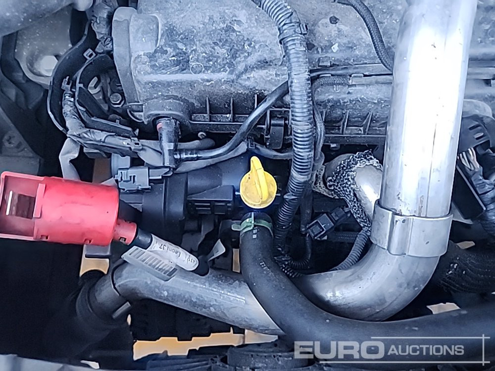 Transporter 2015 Renault Master: das Bild 47 Transporter 2015 Renault Master: das Bild 47