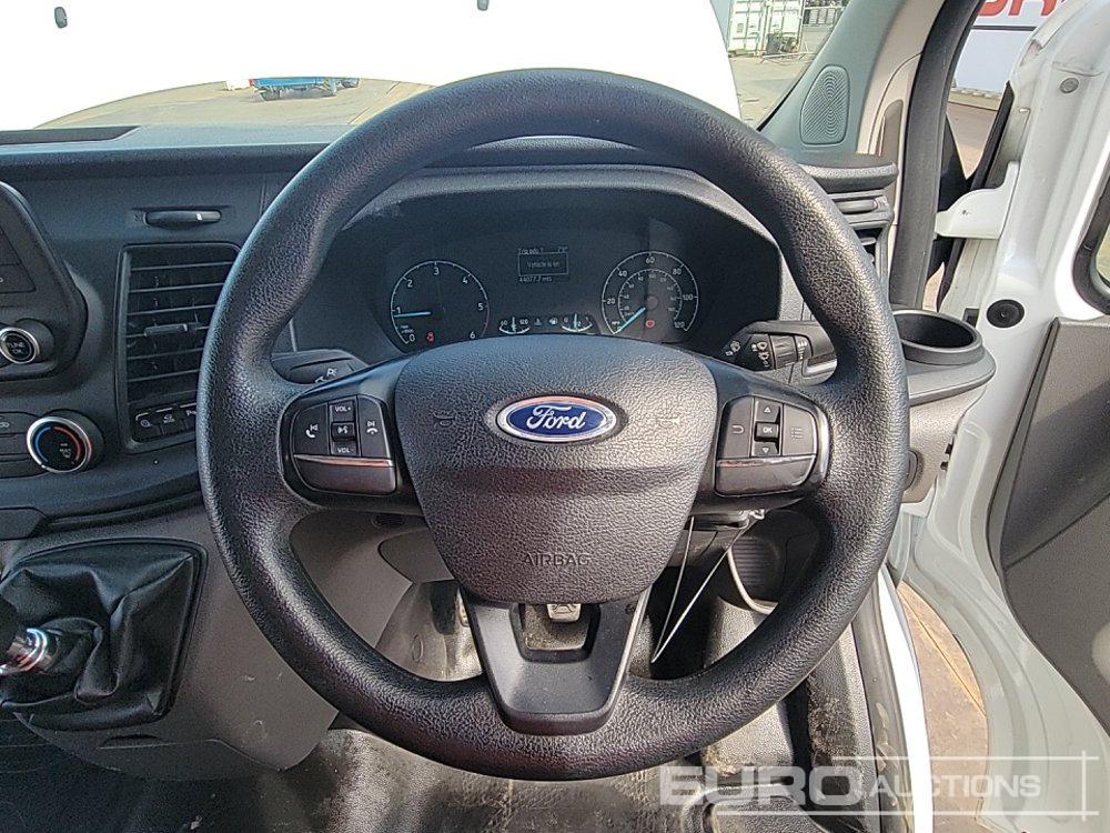 Transporter 2021 Ford Transit Custom 300: das Bild 32