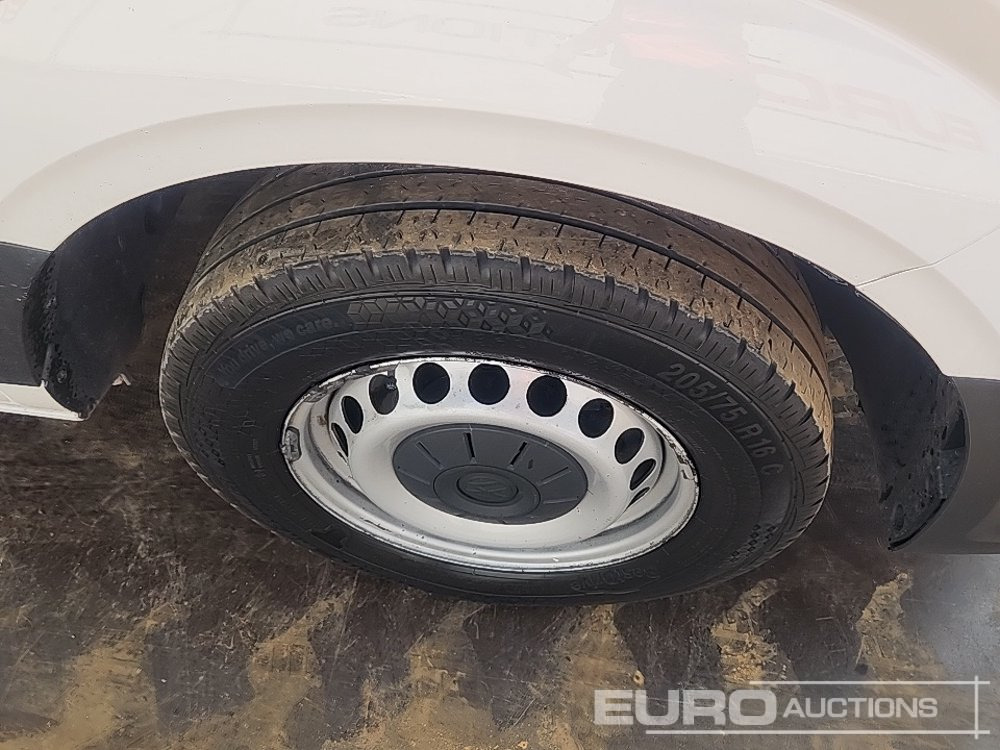 Transporter 2021 Volkswagen Crafter: das Bild 12