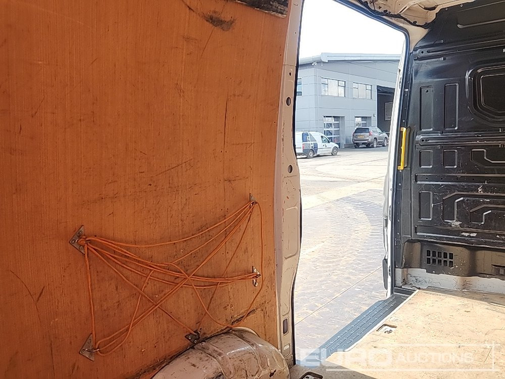 Transporter 2021 Volkswagen Crafter: das Bild 22