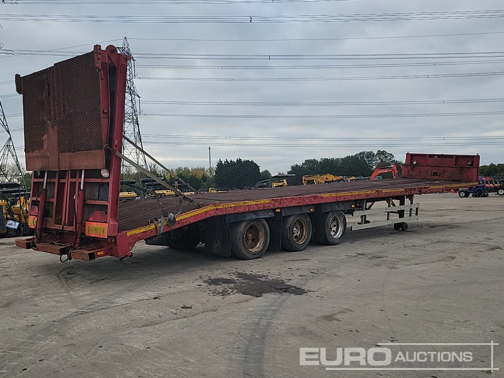 Tri Axle Low Loader Trailer, Winch, Hydraulic Ramp - Tieflader Auflieger: das Bild 5 Tri Axle Low Loader Trailer, Winch, Hydraulic Ramp - Tieflader Auflieger: das Bild 5