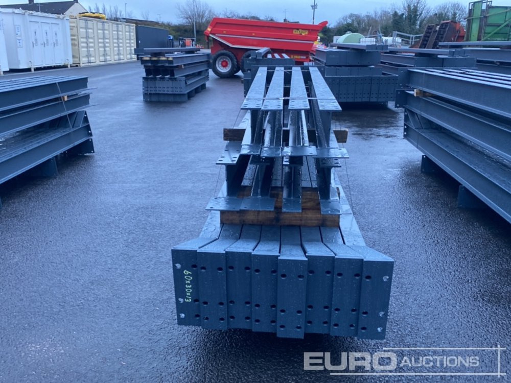 Unused 60' x 30' x 13' Steel Frame Building, 12.5 Roof Pitch, Purlin Cleats - Wohncontainer: das Bild 3 Unused 60' x 30' x 13' Steel Frame Building, 12.5 Roof Pitch, Purlin Cleats - Wohncontainer: das Bild 3