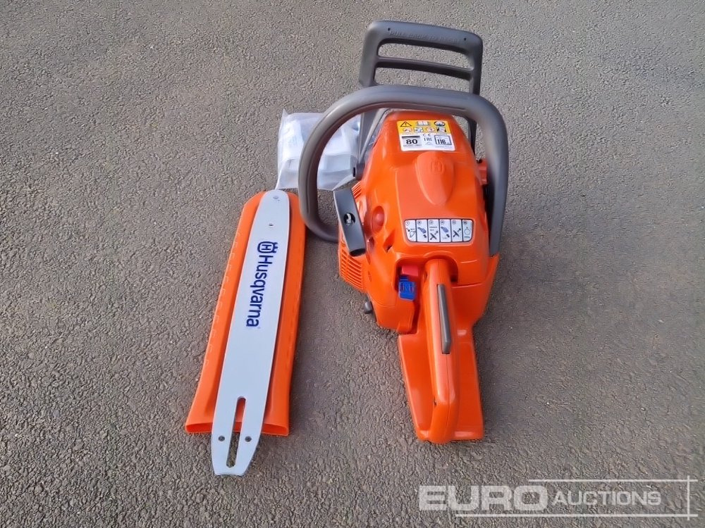Unused Husqvarna 120 Mark II 14" Petrol Chain Saw - Werkstattgerät: das Bild 4 Unused Husqvarna 120 Mark II 14" Petrol Chain Saw - Werkstattgerät: das Bild 4