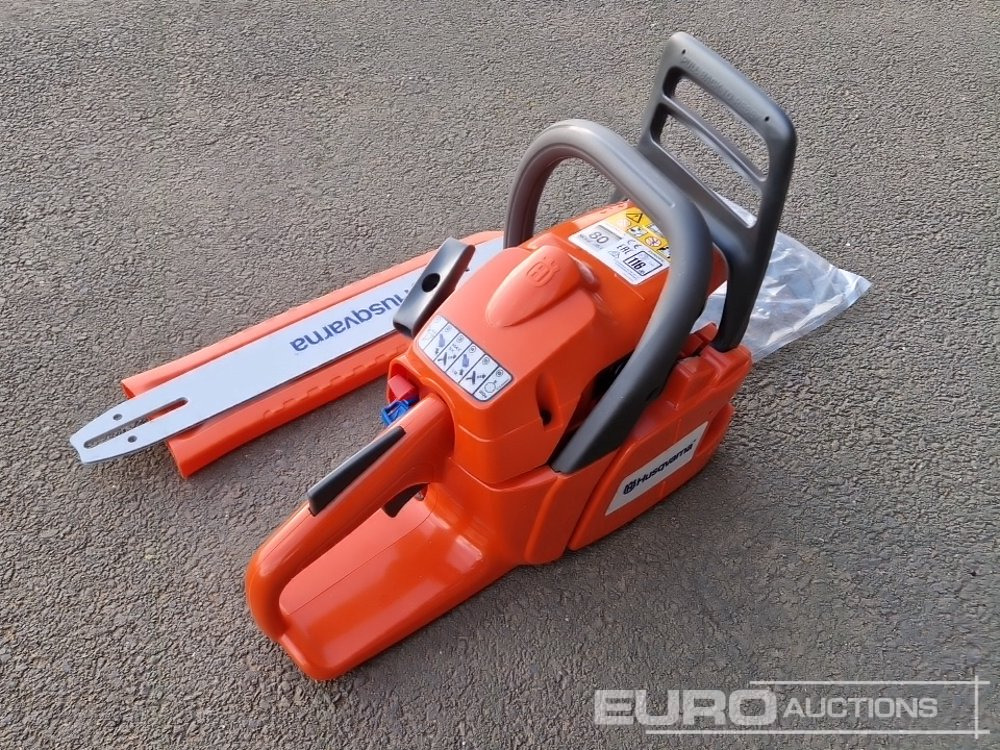 Unused Husqvarna 120 Mark II 14" Petrol Chain Saw - Werkstattgerät: das Bild 3 Unused Husqvarna 120 Mark II 14" Petrol Chain Saw - Werkstattgerät: das Bild 3