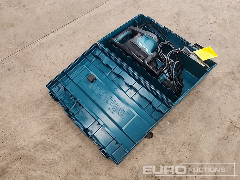 Unused Makita HM1203C Demolition Hammer 110V - Baugeräte: das Bild 5 Unused Makita HM1203C Demolition Hammer 110V - Baugeräte: das Bild 5