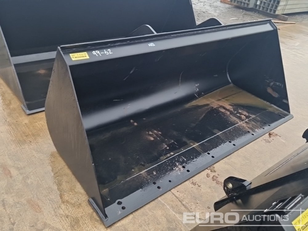 Unused Strickland 90" Loading Bucket to suit Manitou Telehandler - Schaufel: das Bild 4 Unused Strickland 90" Loading Bucket to suit Manitou Telehandler - Schaufel: das Bild 4