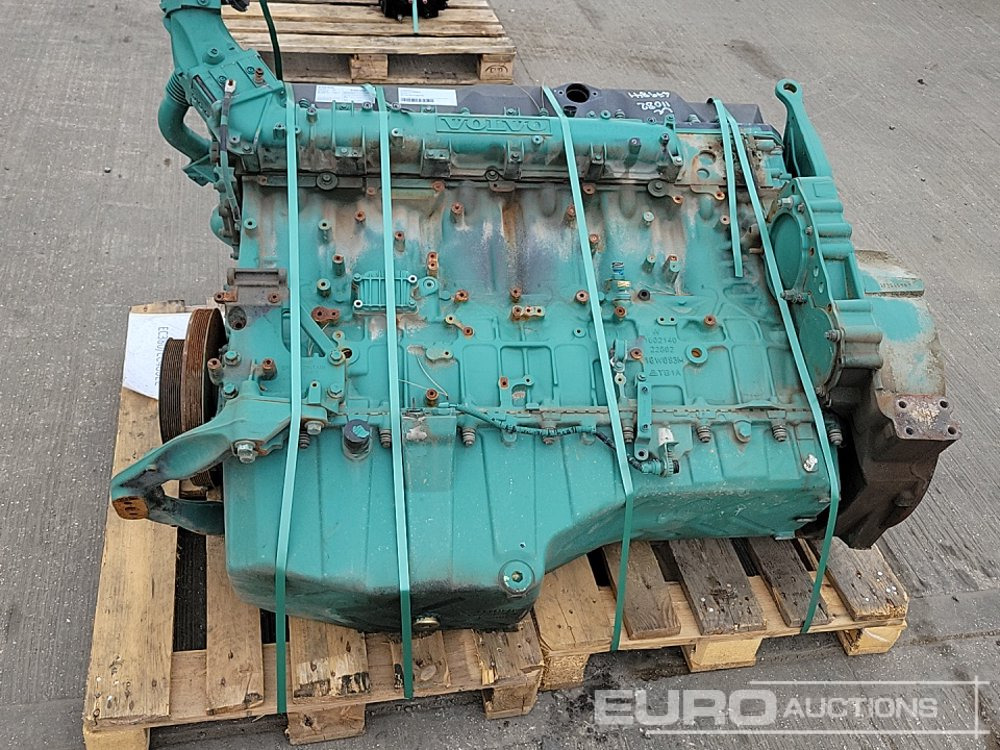 Volvo 6 Cylinder Engine - Motor: das Bild 2 Volvo 6 Cylinder Engine - Motor: das Bild 2