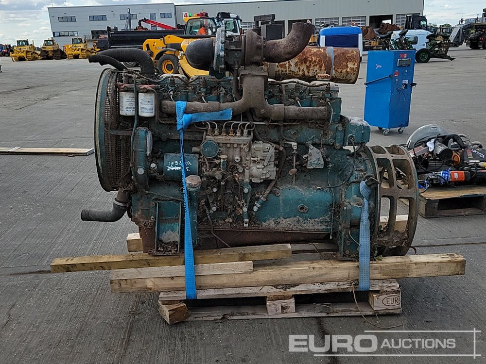 Volvo 6 Cylinder Engine - Motor: das Bild 2 Volvo 6 Cylinder Engine - Motor: das Bild 2