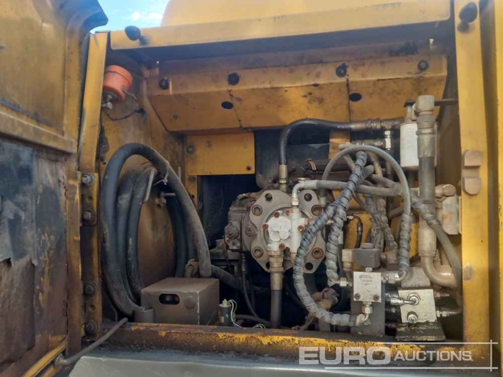 Kettenbagger Volvo EC210BLC: das Bild 27