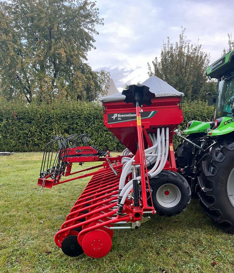 Kverneland Seminatrice nuova DL4 m-32 CX - Sämaschine: das Bild 4 Kverneland Seminatrice nuova DL4 m-32 CX - Sämaschine: das Bild 4