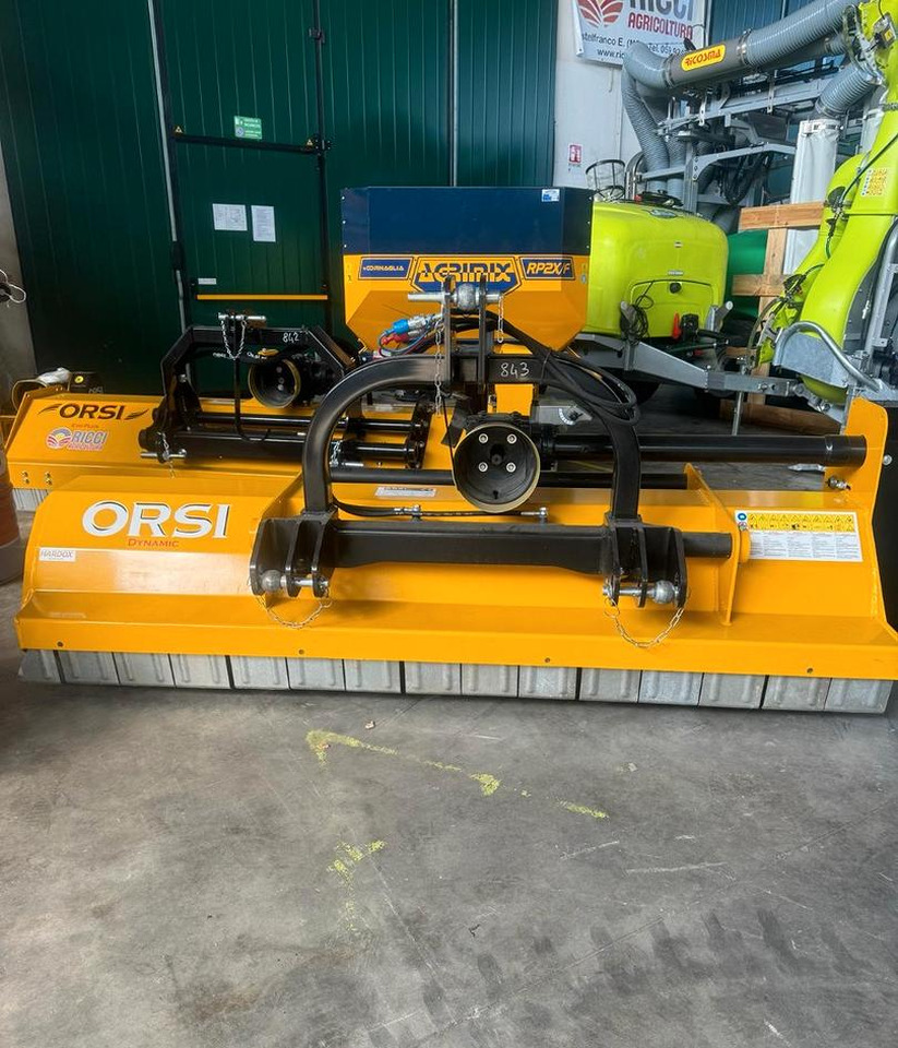 Orsi trincia posteriore nuova Dynamic Hardox 2250 - Schlegelmäher: das Bild 1 Orsi trincia posteriore nuova Dynamic Hardox 2250 - Schlegelmäher: das Bild 1