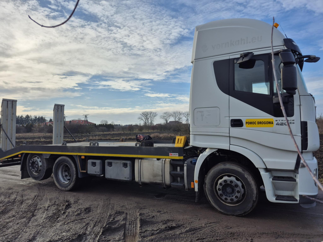 IVECO Stralis 420 - Autotransporter LKW: das Bild 5 IVECO Stralis 420 - Autotransporter LKW: das Bild 5