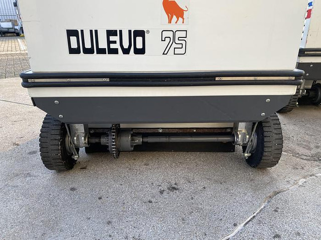 Kehrsaugmaschine Dulevo 75 EH, Veegmachine: das Bild 10